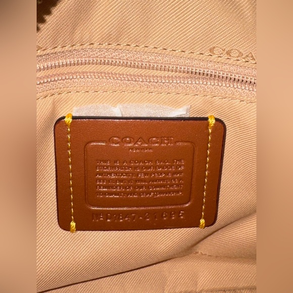 Coach Leather Shoulder Bag - Picture 4 of 6